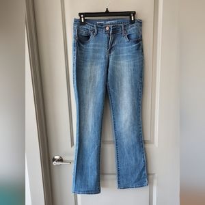 Curve Jean's for Short Ladies!